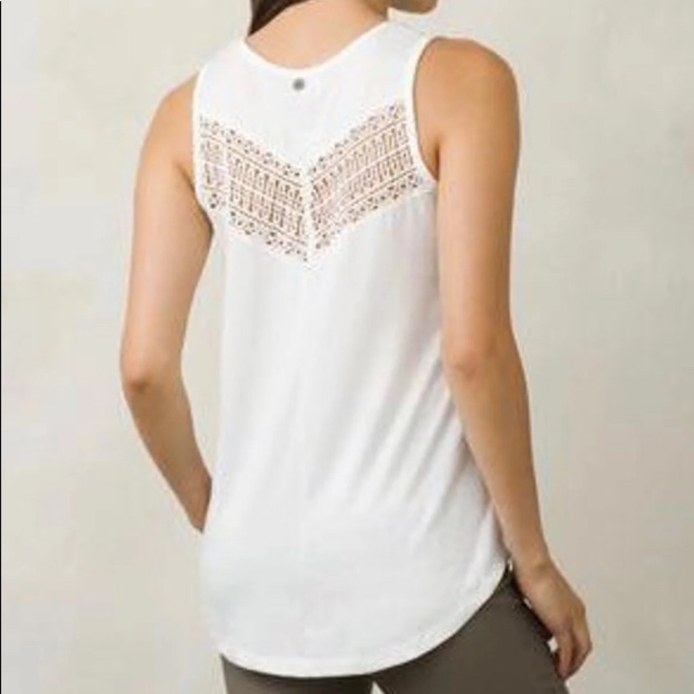 Prana Sleeveless White Crocheted Cotton Top Medium - Picture 2 of 6